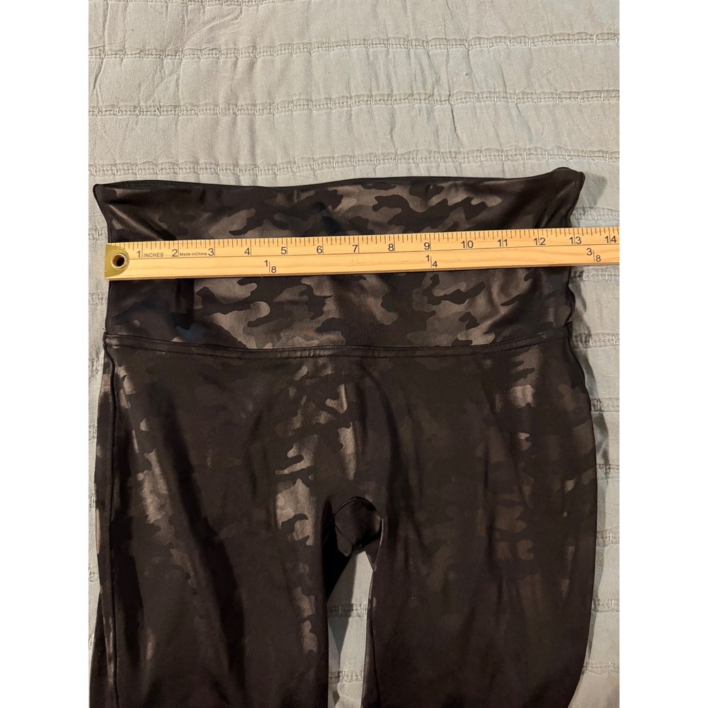 Spanx Camo Leggings Black Camo High Rise Shaping Large L‎ 20240R - Picture 5 of 8